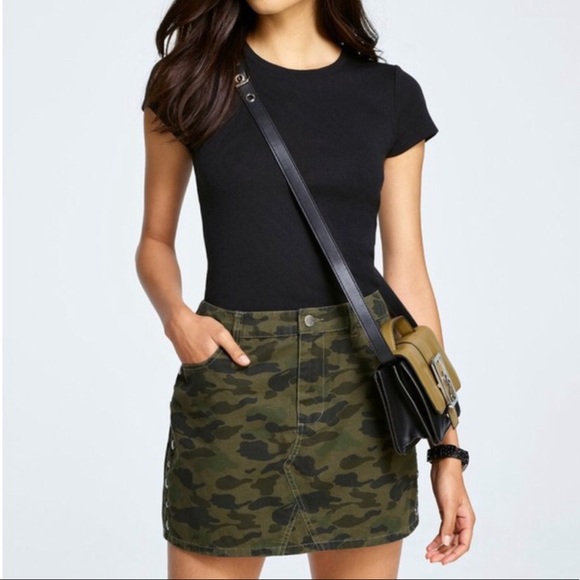 Rebecca Minkoff Dresses & Skirts - Rebecca Minkoff skirt